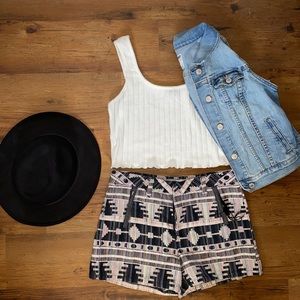 Kenneth Cole patterned shorts.
